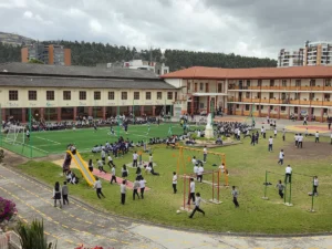 Cancha sintética bachillerato